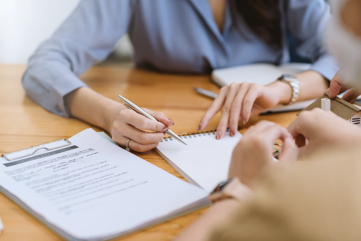 Les obligations en matière d'assurance pour les entreprises : un guide complet